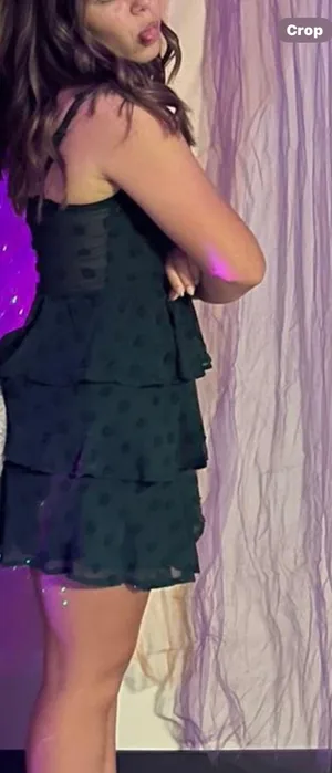 Trixxi Layered Green Homecoming Dress thumbnail 4