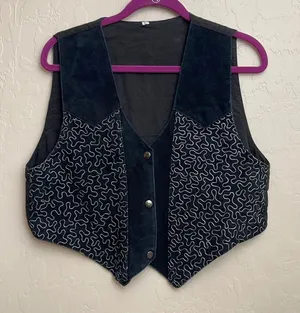 Vintage Leather Cowgirl Button Vest Embroidered thumbnail 1