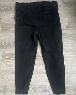 NEW Spanx Vintage Distressed Ankle Skinny Jeans thumbnail 3