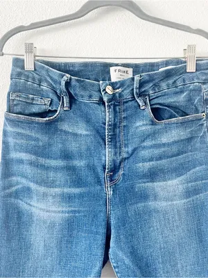 FRAME Le Crop Mini Boot Light Wash Cropped Denim High Rise Jeans thumbnail 3