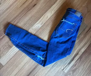 American Eagle Outfitters distressed high-rise jeggings size two thumbnail 1