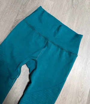 Alphalete Leggings thumbnail 3