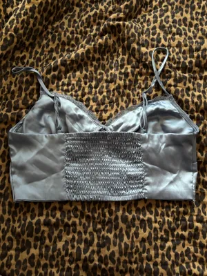 Garage Lace Top Crop Baby Blue thumbnail 2
