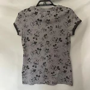 Disney Parks Mickey Mouse Y2K Womens TShirt Top Size S Gray Short Sleeve Cartoon thumbnail 7
