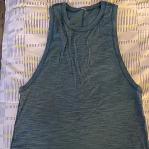 Lululemon thumbnail 1