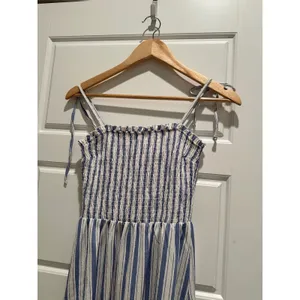 H&M Divided Light Blue Striped Smocked Tie Shoulder Midi Dress XS Coastal Summer thumbnail 3