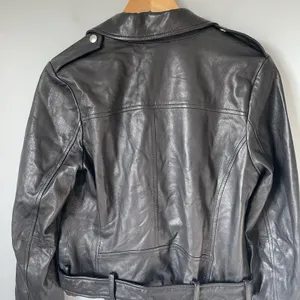 Gianni Bini 100% Leather Motorcycle Jacket Coat Zip Up Black Women's Size Medium thumbnail 4