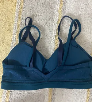 Lululemon Sports Bra thumbnail 2