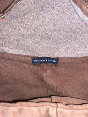 Brown thumbnail 2