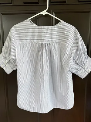 Like New FRAME Striped V Neck Puff Sleeve Organic Cotton Top Medium Retail $298 thumbnail 11