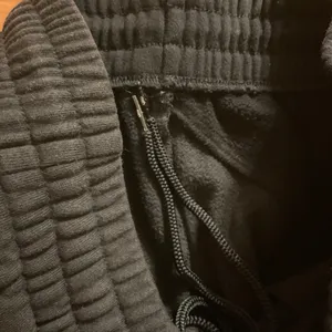 Alo Yoga Make Waves Sweatpant Vintage Black Tonal S thumbnail 5