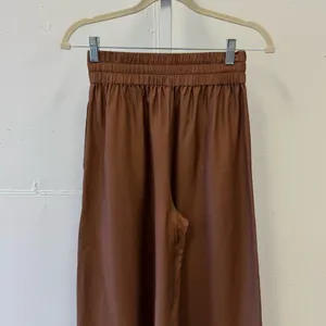 Jac + Jack Silk‎ Minimalist Contemporary High Waist Wide Leg Pants Tan Sz 8 thumbnail 6