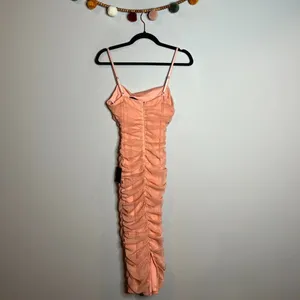 NWT Lulu's Here to Dazzle Coral Metallic Ruched Mesh Bodycon Midi Dress thumbnail 7