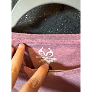 Women's Realtree Pink Long Sleeve Graphic Tee Casual Comfort thumbnail 3