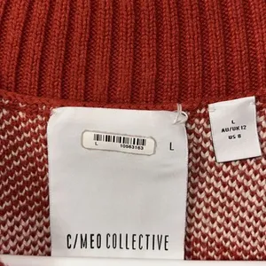 C/MEO Collective Red & Cream Cropped Sweater Top(Size Large) thumbnail 5