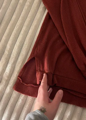 Sweater thumbnail 3