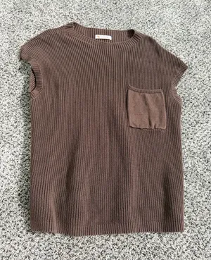 Brown sweater top Size M thumbnail 1