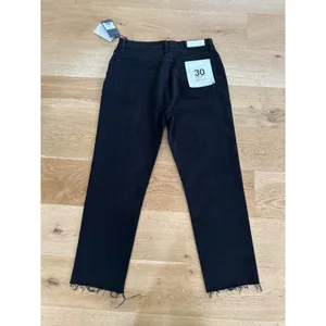 Re Done - 70's Stovepipe Jeans in Black - NWT thumbnail 4