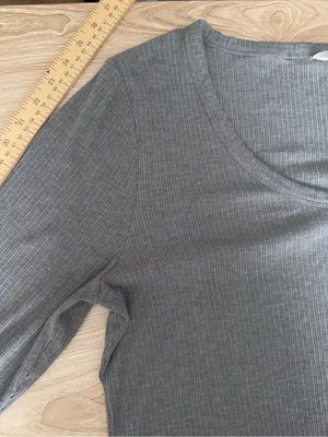 Spanx 3X Rib Long Sleeve Tee Grey Scoop Neck Minimal Office Work thumbnail 6