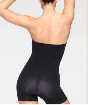 SKIMS Strapless Sculpting Shortie Bodysuit L thumbnail 4