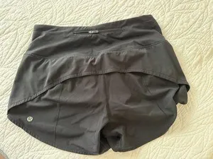 Lululemon Shorts thumbnail 2
