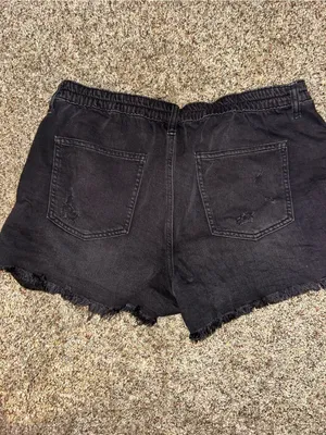 Aerie black denim shorts with frayed hem size L #denimshorts #aerie thumbnail 2