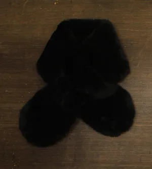 NWT Inc International Concepts Womens Faux Fur Pull-Through Scarf Stole Black thumbnail 1