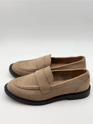 Old Navy Women's Suede Penny Loafers in Taupe‎ Size 6 thumbnail 6
