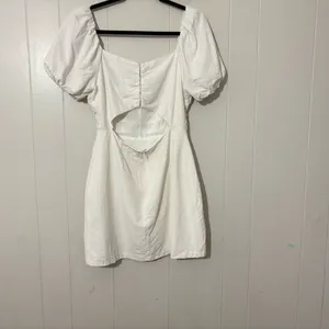 ASTR The Label Linen Pleat Front Mini Dress Puff Sleeve White Womens Size Medium thumbnail 9