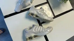 Vintage Nike Shox NZ "White Metallic Silver" - Y2K Aesthetic - Women's Size 9 / EUR 40.5 thumbnail 9