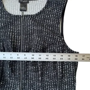 Ann Taylor Zigzag Textured Knit Front Zip Dress Womens 6 Fit & Flare Black White thumbnail 5