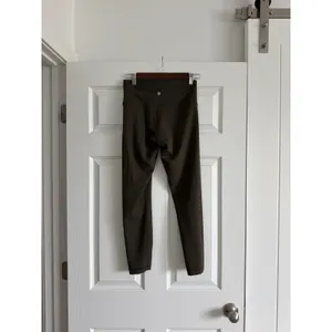 Lululemon Wunder Train High-Rise Tight 25 Dark Olive Green Size 8 W5CQDS thumbnail 3