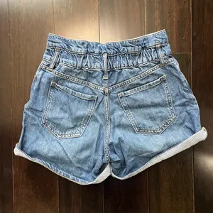 Banana Republic Classic Blue Jean Shorts thumbnail 2