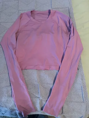 Lululemon Long Sleeve Crop thumbnail 1