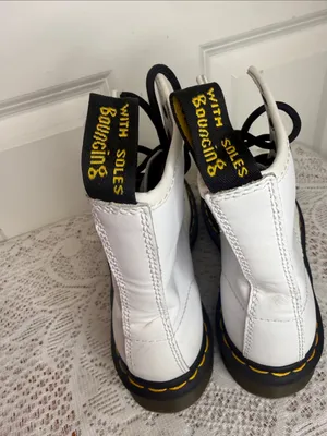 NWOT Dr Martens white leather high top ankle boots sz 6 thumbnail 6