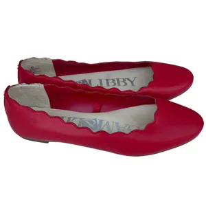 Sam & Libby Womens Scalloped Ballet Flats Red Round Toe Slip On Shoes Size 9.5 thumbnail 2