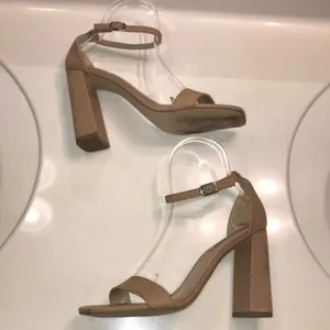 Steve Madden Women’s Tiaa Nubuck Leather Beige Ankle Strap Square Toe Heels thumbnail 4