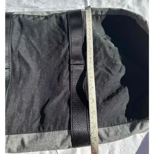 Lucy Athletics Duffel Grey Textured Shoulder‎ Strap Zip Unisex Size Medium thumbnail 10