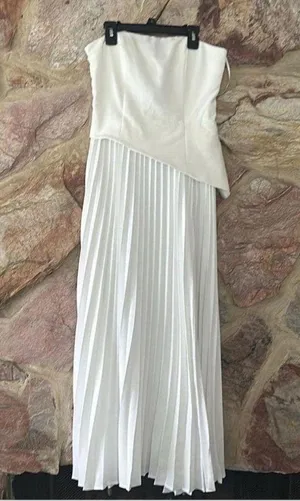 Commense Solid Pleated Strapless Split Dress size Large White thumbnail 3