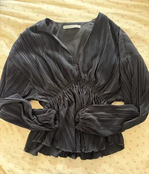 Abercrombie Top thumbnail 2