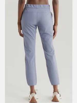 Vuori Miles Ankle Pants - Size: M - Color: Blue Heron thumbnail 2