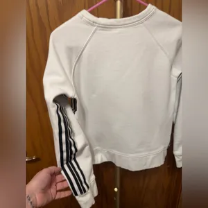 Athleta White 247 Stripe Crewneck Sweatshirt Size Small thumbnail 9