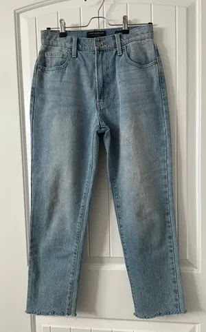 Lucky Brand High Rise Mom Blue Jeans‎ Size 26 thumbnail 1