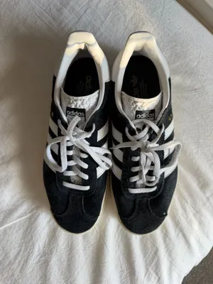 Adidas Gazelle Sneakers black and white thumbnail 5