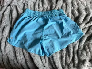 Lululemon Shorts Hotty Hot size 6 4” light blue thumbnail 2