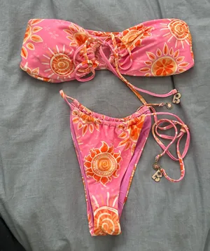Swimsuit Set thumbnail 1