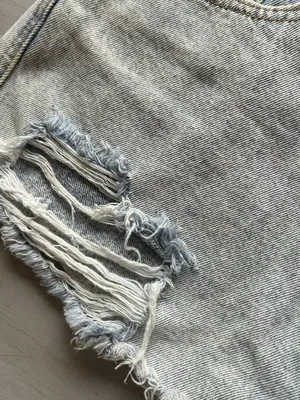 White Fox On A Mission Denim Shorts Washed Blue Size Medium Cut Offs Distressed thumbnail 3