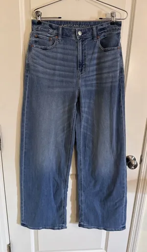 American Eagle Super High Rise Baggy Wide Leg Jeans Light Wash Womens 4 Long thumbnail 1