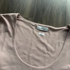 Aritzia Babaton Top thumbnail 3