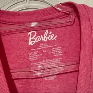 Mattel Barbie Graphic T Shirt Short Sleeve Car‎ Velvet Print Tee pink Women’s XL thumbnail 4